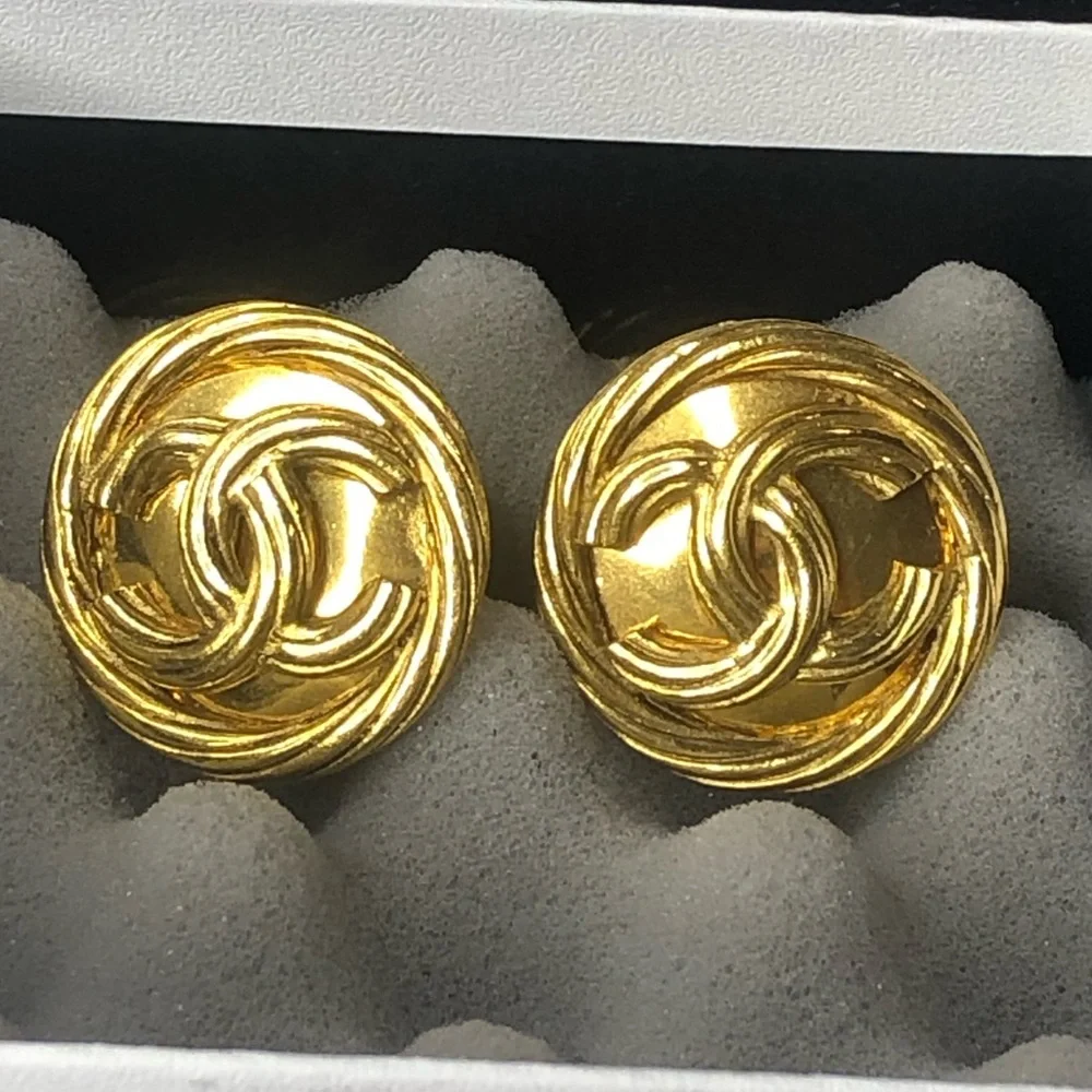 CHANEL Gold Interlinked CC Rope Bezel Detail Statement Earrings w/ Box
